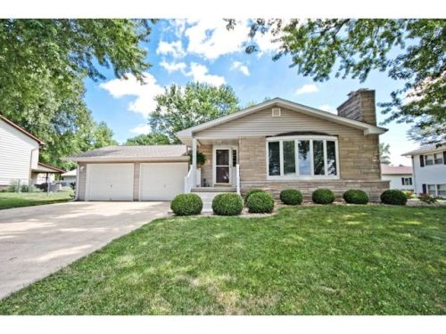 218 Birch St, Maroa, IL 61756-9235