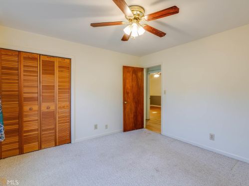 3032 Bobolink Dr, Rex GA exterior