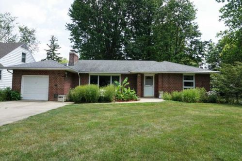 7 Montclair Rd, Urbana, IL 61801-5823