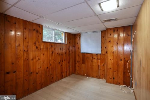 1110 Ruatan St, Silver Spring MD 20903-3319 exterior