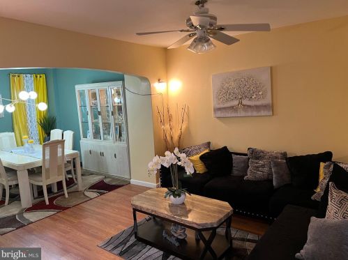 218 Lehman St, Lebanon, PA 17046-3878