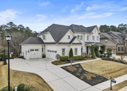 203 Johnston Farm Ln, Holly Springs, GA 30188