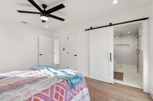 5006 Buffalo Pass, Austin TX  78745-2832 exterior