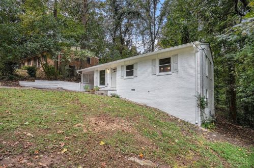 484 Fairlane Cir, Atlanta GA  30331-1508 exterior