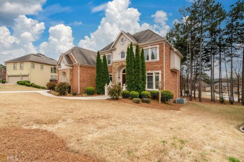 1223 Lionsgate Dr, Conyers, GA 30094-1105