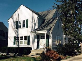 560 Arden Rd, Columbus, OH 43214-3706