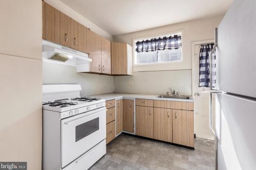 2230 Cantrell St, Philadelphia PA  19145-3307 exterior