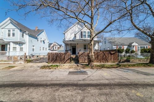 243 Alabama Ave, Providence, RI 02905-2808