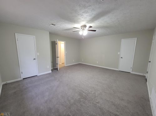 3099 Shl Crk Ct, Rex GA 30273-2426 exterior