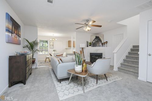 5274 Hanover St, Atlanta GA  30349-5278 exterior