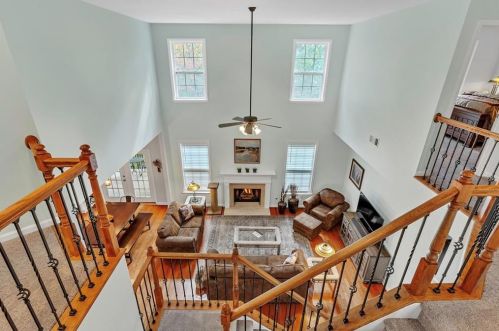 1033 Alexander Run Pass, Buford GA  30518-5560 exterior