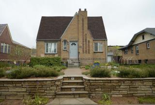 2246 Jasmine St, Denver CO  80207-3918 exterior