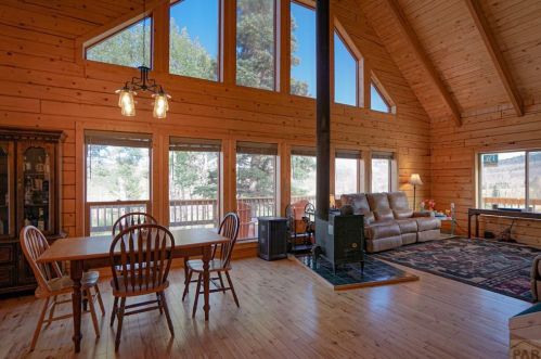 277 Thompson Rd, Wahatoya CO  81055-9648 exterior