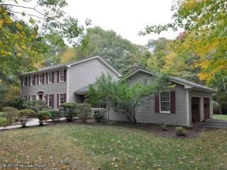 46 Suddard Ln, Scituate, RI 02857-1536