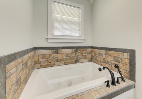9666 Jamison Rd, Ladson SC  29456-4844 exterior