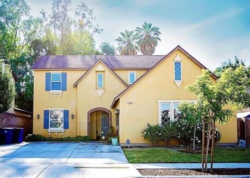 596 Cantera Ave, Lemoore, CA 93245-4329