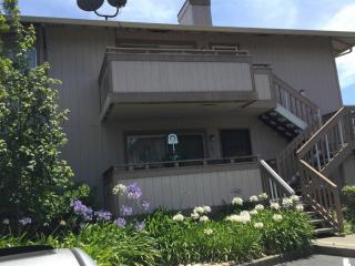 25192 Copa Del Oro Dr, Hayward, CA 94545-2585