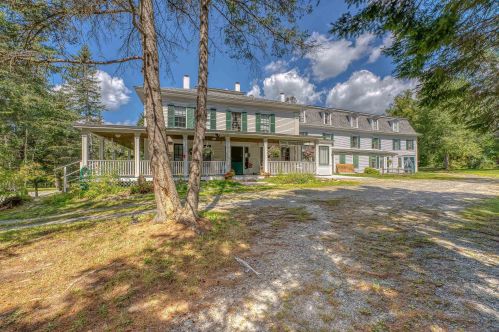 53 Jefferson Rd, Carroll, NH 03598-3109