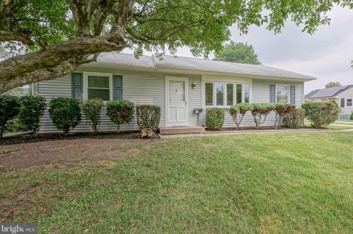 26 Elinor Ave, Stratford, NJ 08084-1714