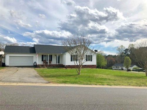 120 Beaver Creek Dr, Chesnee, SC 29323-8013