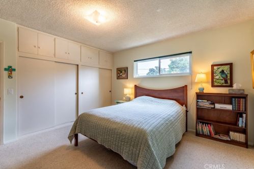 3902 Altura Ave, Glendale CA 91214-2501 exterior