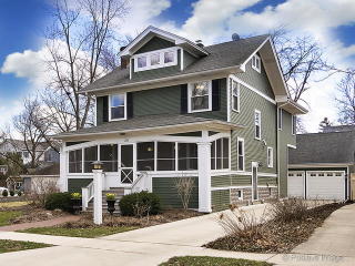 210 Jefferson Ave, Wheaton, IL 60187-4111
