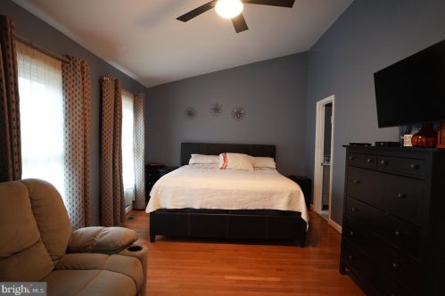 13221 Copland Ct, Silver Spring MD 20904-7105 exterior