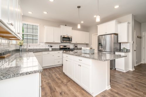 13515 Arborview Cir, Plainfield, IL 60585-2915