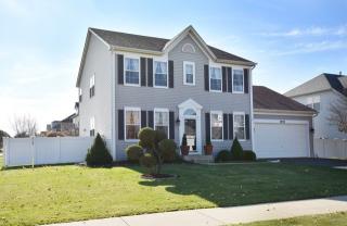 1597 Manhattan St, Lemont, IL 60490-4997