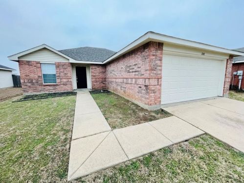 1348 Castle Ridge Rd, Fort Worth TX  76140-5749 exterior