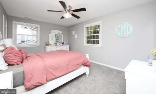 1161 Concord Dr, Haddonfield NJ 08033-3502 exterior