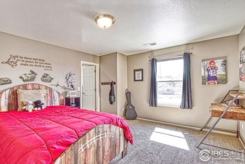 2083 Bayfront Dr, Fort Collins CO  80550-3590 exterior