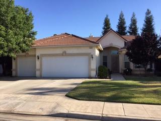 2627 Lincoln Ave, Clovis, CA 93611-8564