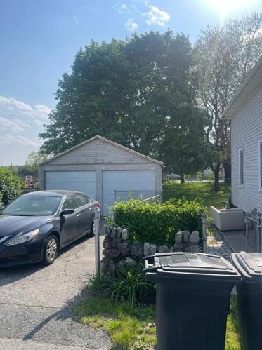 129 Hedley Ave, Providence, RI 02919-5350