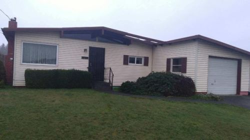 6126 Purdue Dr, Eureka, CA 95503-6943