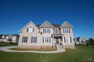 1367 Autumn Run Dr, Forest, VA 24551-3778