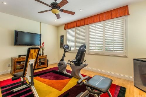 5455 Full Moon Ct, Anaheim CA  92807-4700 exterior