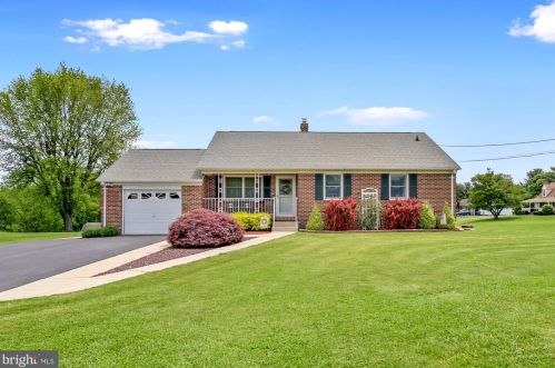 2501 Ridgeview Dr, Forest Hill, MD 21050-1201