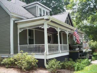 126 Bowden St, Commerce, GA 30529-2401