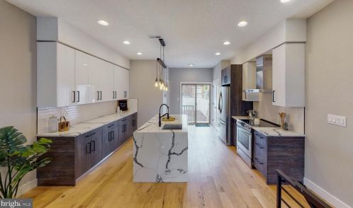 1527 27th St, Philadelphia PA  19146-4409 exterior