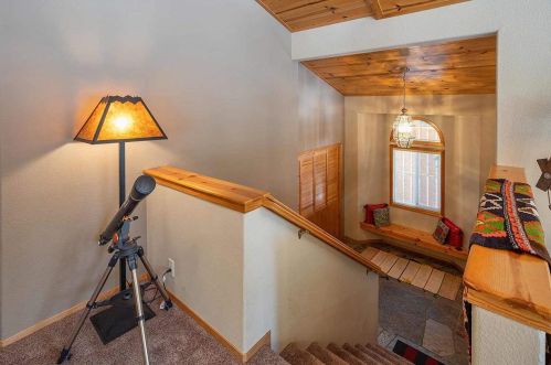 13848 Copenhagen Dr, Truckee CA  96161-6626 exterior