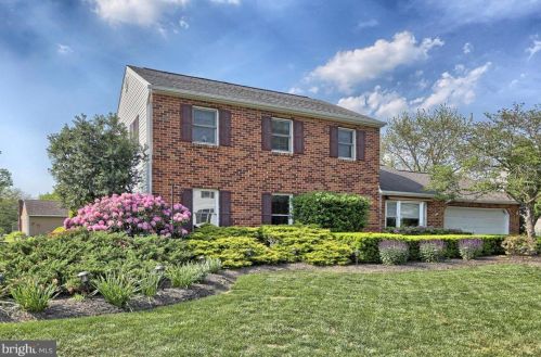 2004 Verona Dr, Harrisburg, PA 17110-9519