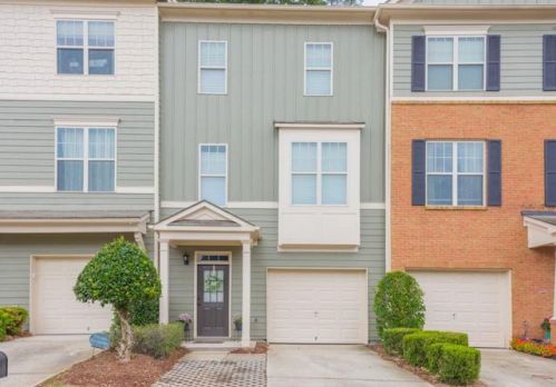 1758 Oakbrook Ln, Kennesaw, GA 30152-4485
