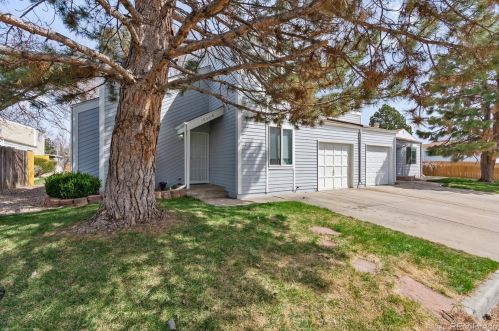 16361 Radcliff Pl, Denver, CO 80015-7123