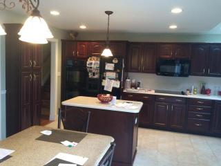 9 Eliot Rd, Millstone Township, NJ 07726-3753