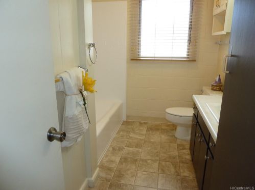 3467 Maunaloa Ave, Honolulu HI  96816-2160 exterior