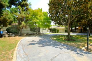 150 Villa Ave, Fresno, CA 93727-3256