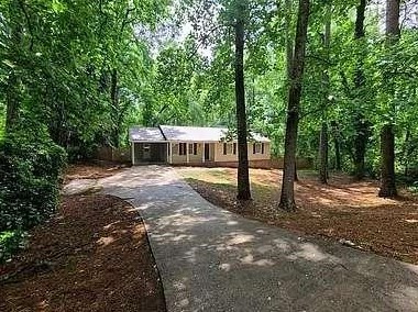2922 Melissa Ct, Lithonia, GA 30078-3239