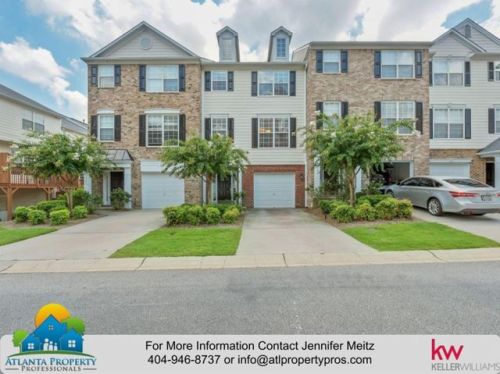 3764 Chattahoochee Summit Dr, Atlanta, GA