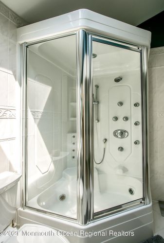 149 Bowne Rd, Tinton Falls NJ  07712-2519 exterior